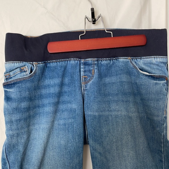 Maternity front low panel jeans - Picture 2 of 6